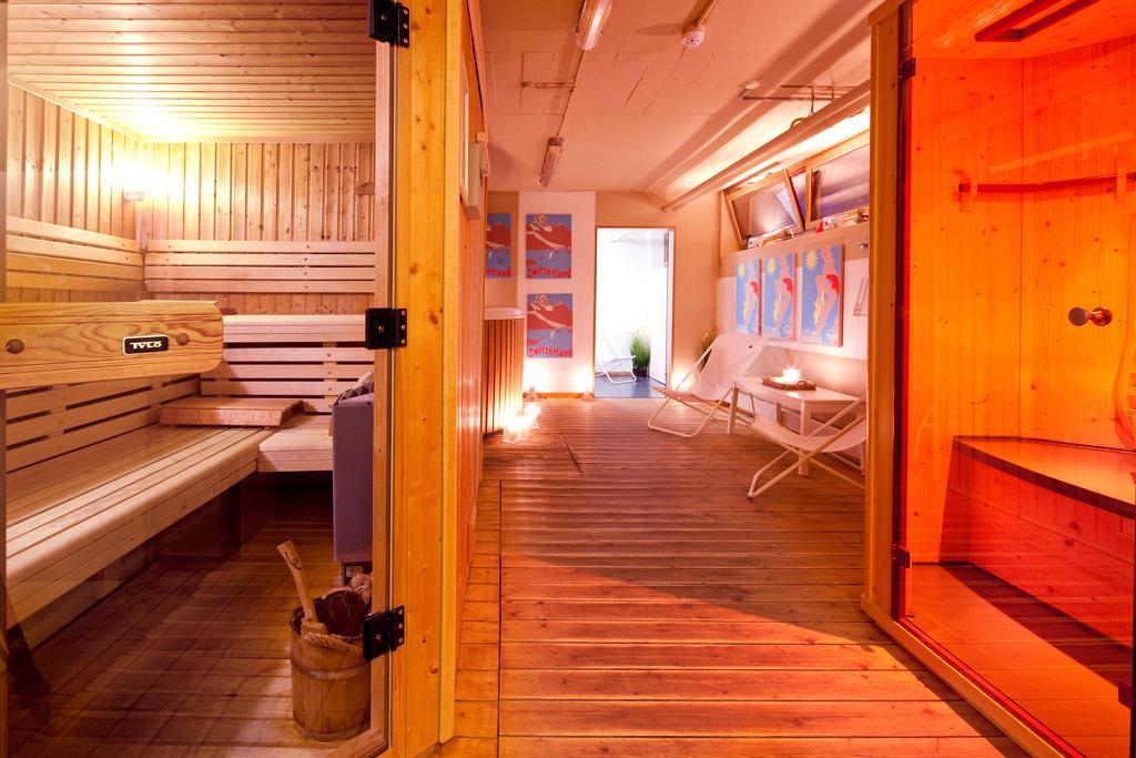 Saanewald Lodge Saanenmoser Bagian luar foto