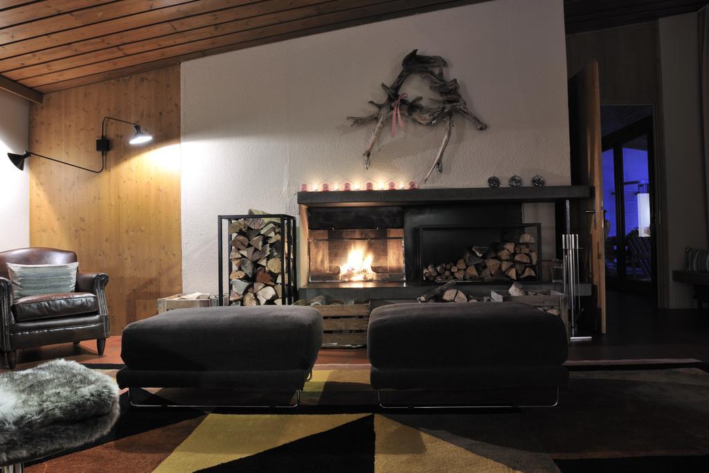 Saanewald Lodge Saanenmoser Bagian luar foto