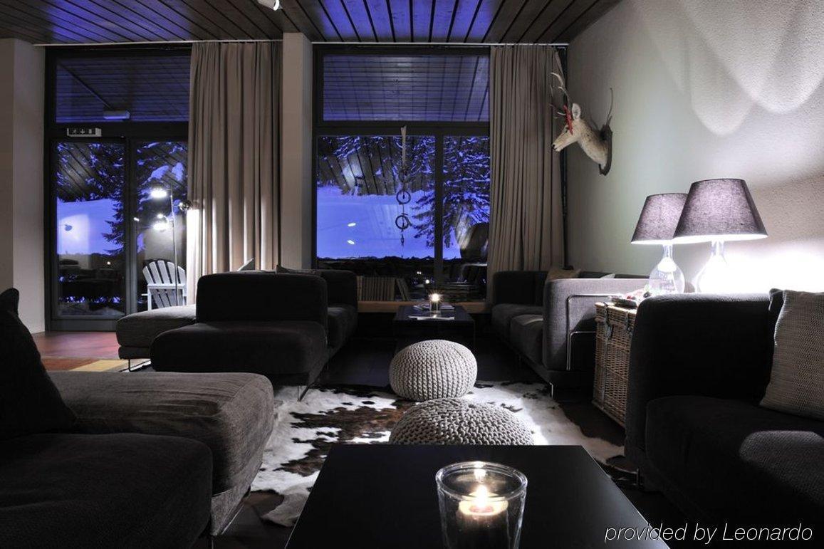 Saanewald Lodge Saanenmoser Bagian luar foto